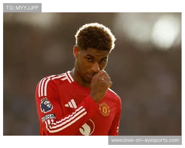 曼联拉什福德禁区内一脚抽射得分